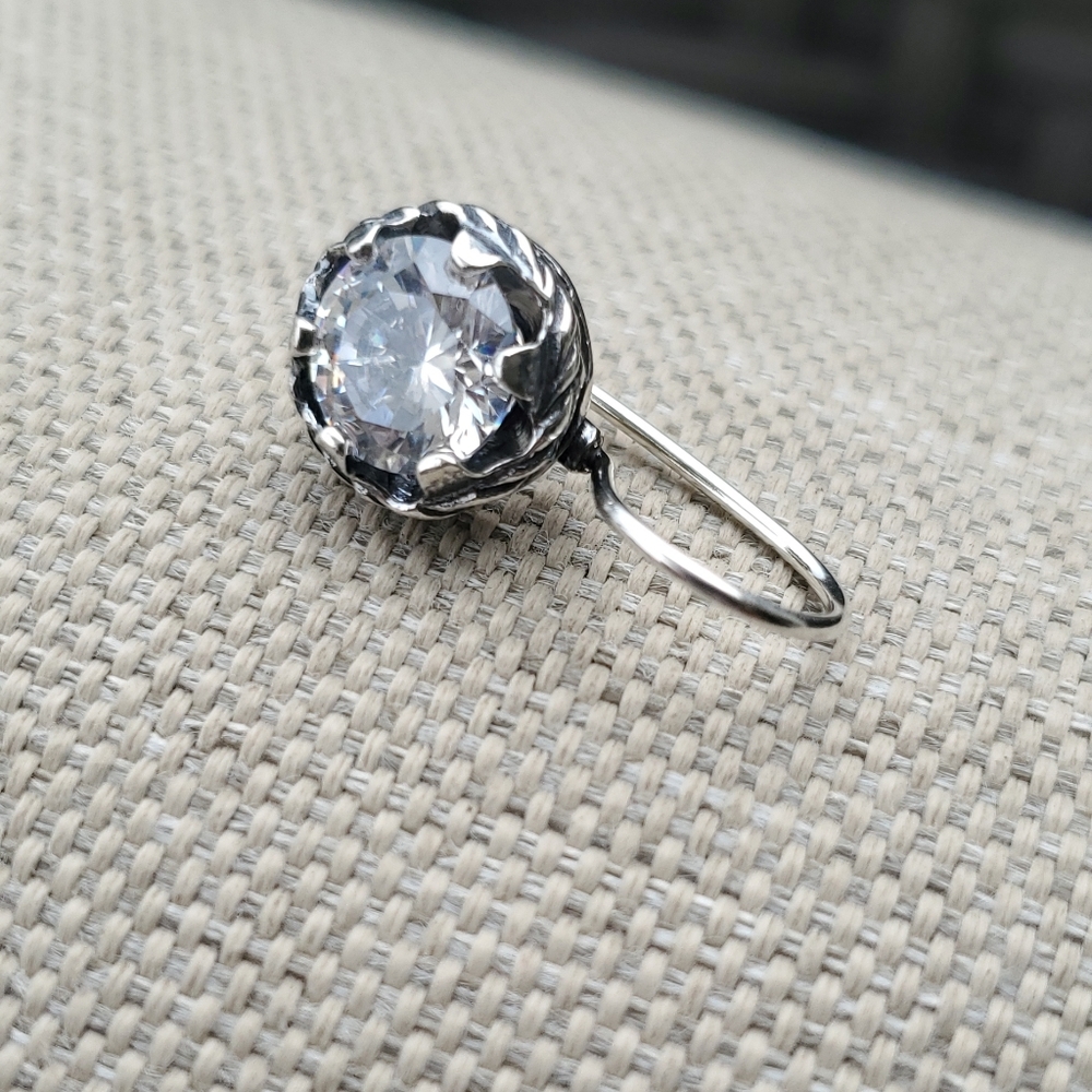 Shablool Single Earring